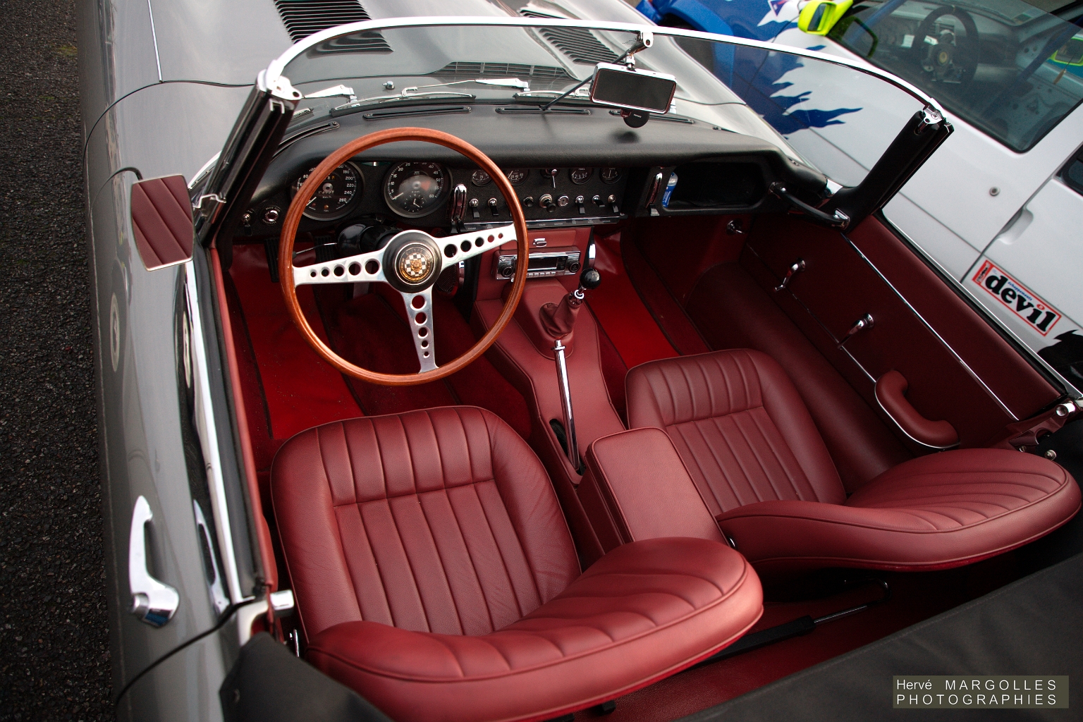 Jaguar Type E_02.jpg